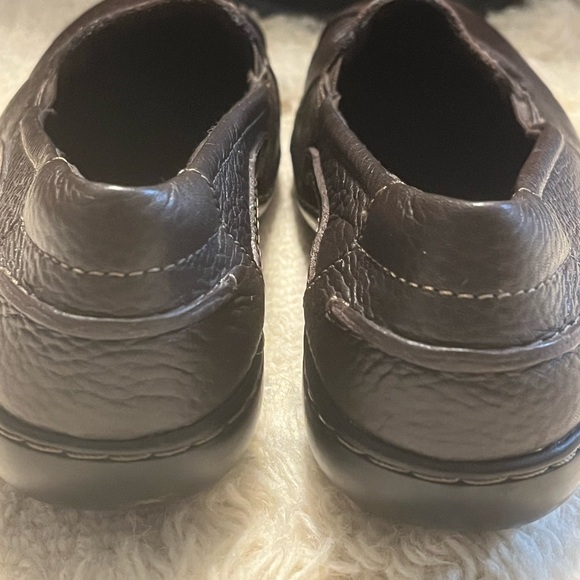 NWOB Clarks Bendables Loafers Womens Size 6.5 Dark Brown Leather Slip On - Picture 6 of 11